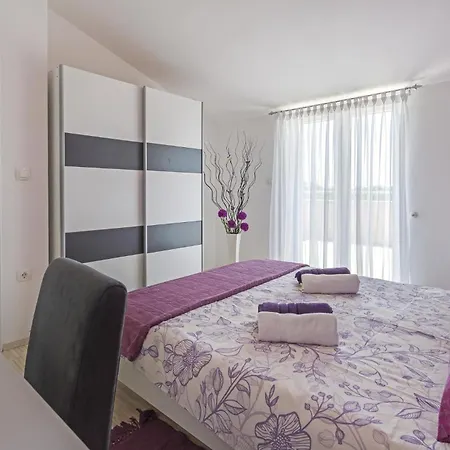 Casa vacanze Cozy In Pula With Wifi