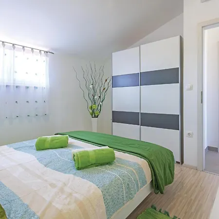 Tatil Evi Beautiful In Pula