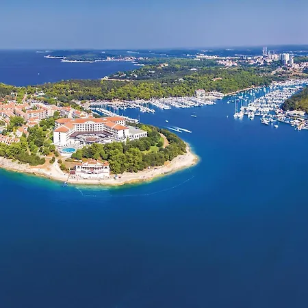 Beautiful In Tatil Evi Pula