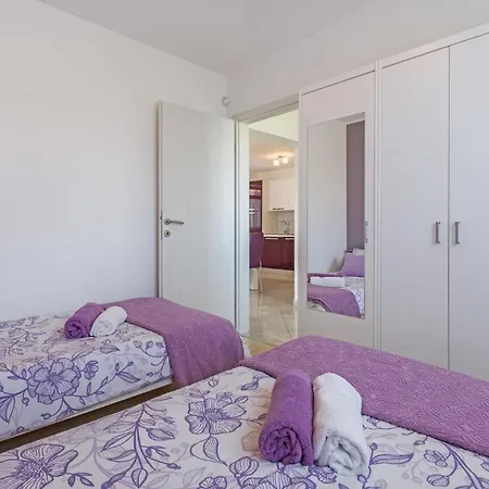 度假居 Cozy In Pula With Wifi