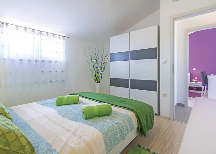 Holiday home Cozy Home In Pula With Wifi Pula