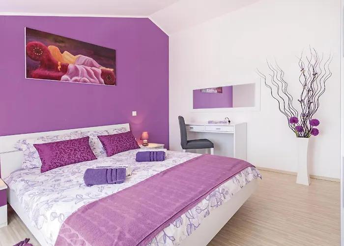 Cozy Home In Pula With Wifi Vikendica Pula