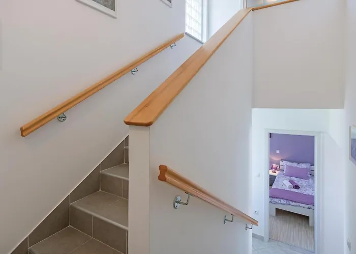 Cozy Home In Pula With Wifi Pula