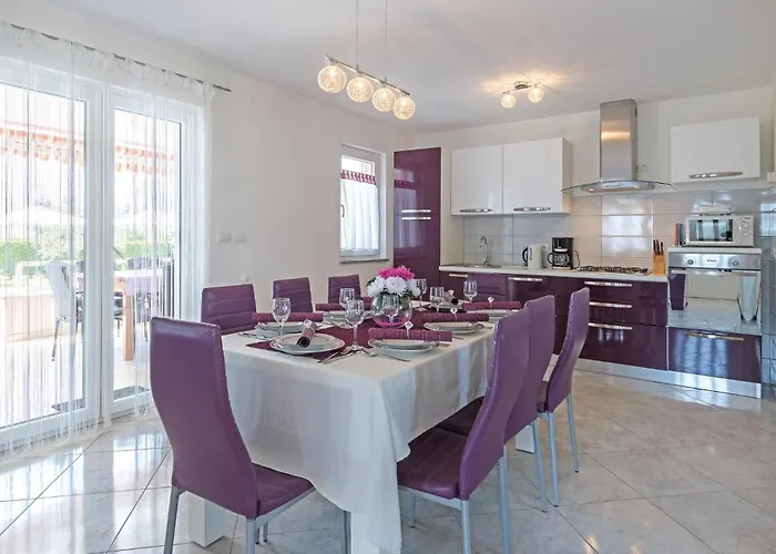 Cozy Home In Pula With Wifi * Pula