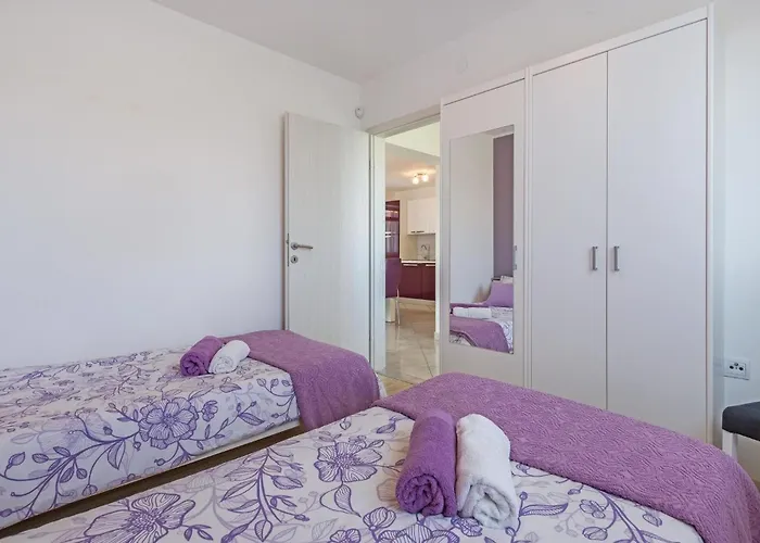 Holiday home Cozy Home In Pula With Wifi